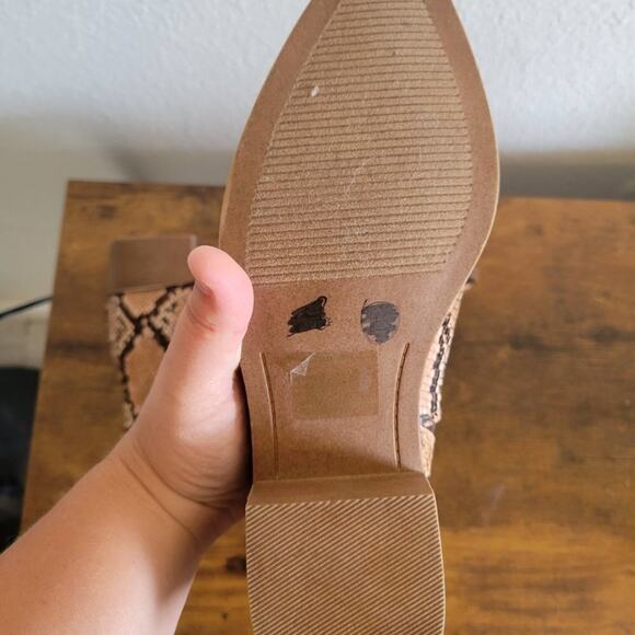 Steve Madden Jumble Cognac Snake Booties Size 7 NWT - Picture 8 of 8